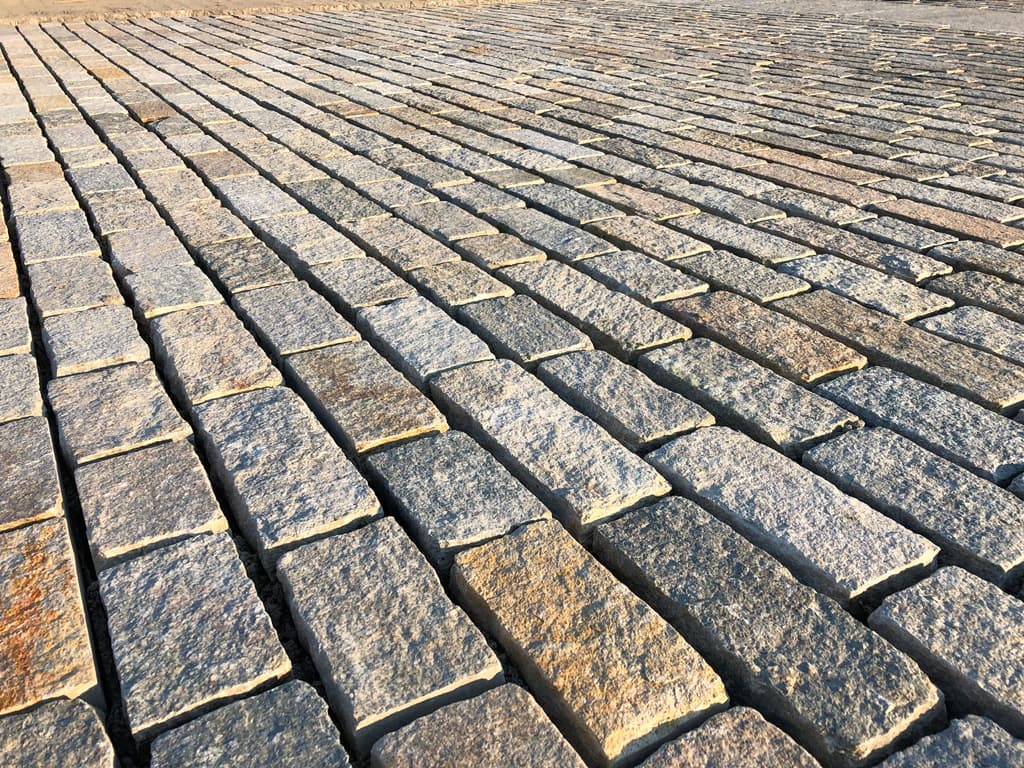 Luserna Gneis - Bodenplatte