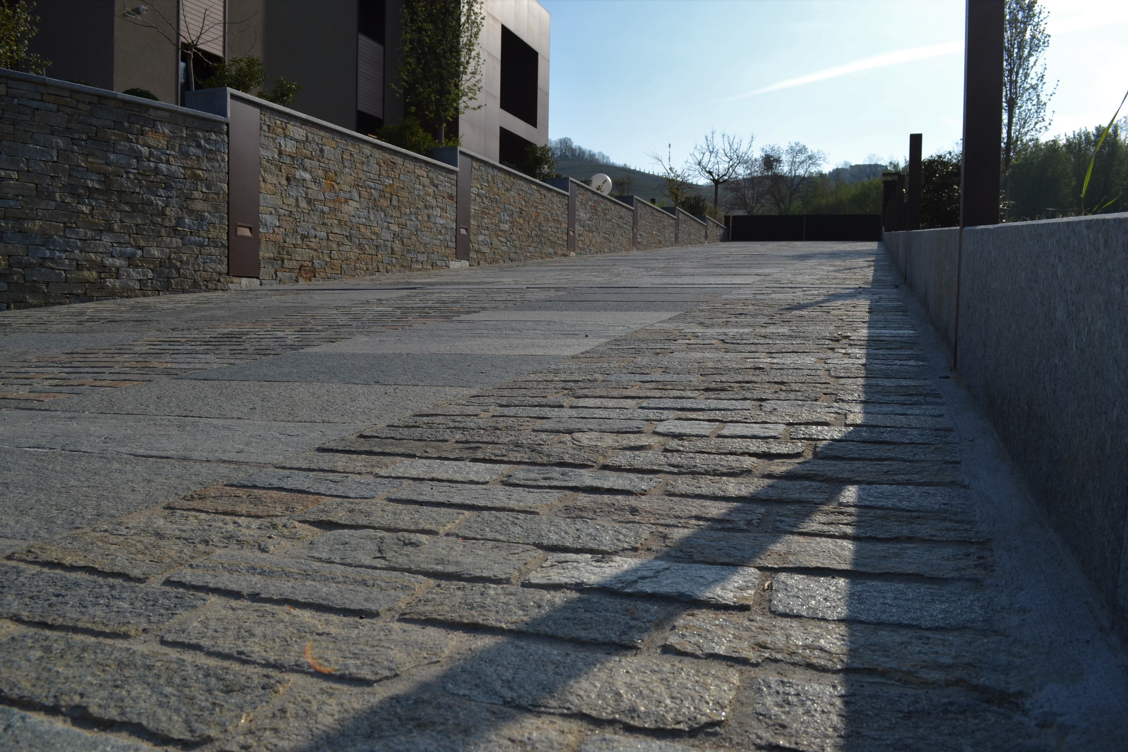 Luserna Gneis - Bodenplatte